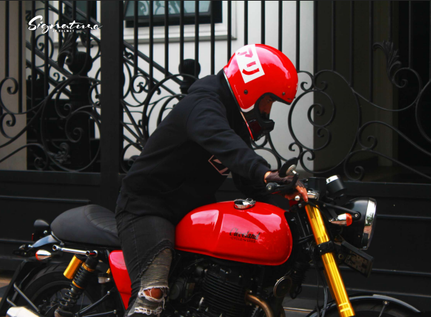 Berkendara dengan Gaya Perpaduan Klasik dan Modern bersama JPX Signature